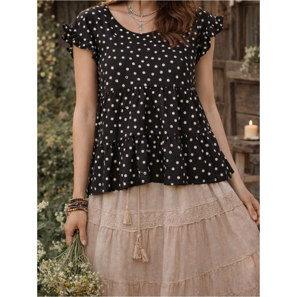 Andree Polka Dots Black&White‎ Polka Dots Ruffled Top 1X